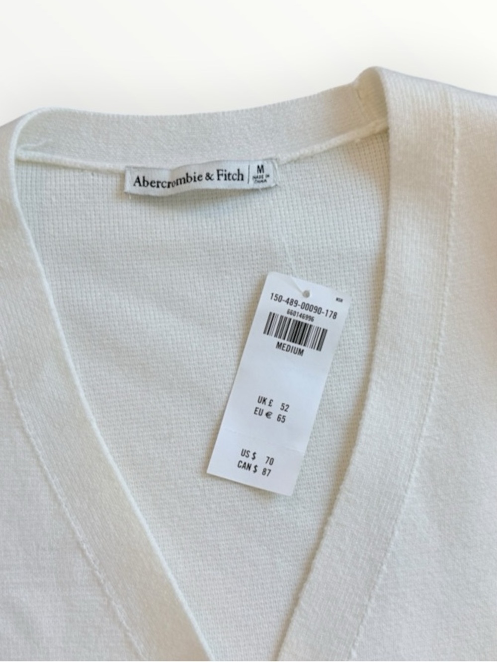 Abercrombie & Fitch Cream Button Front Cardigan NWT Size M - Picture 2 of 4